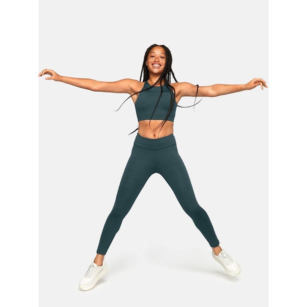 Outdoor Voices | Move Free Crop Top - Picture 11 of 13